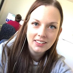 Meet your Posher, Holly